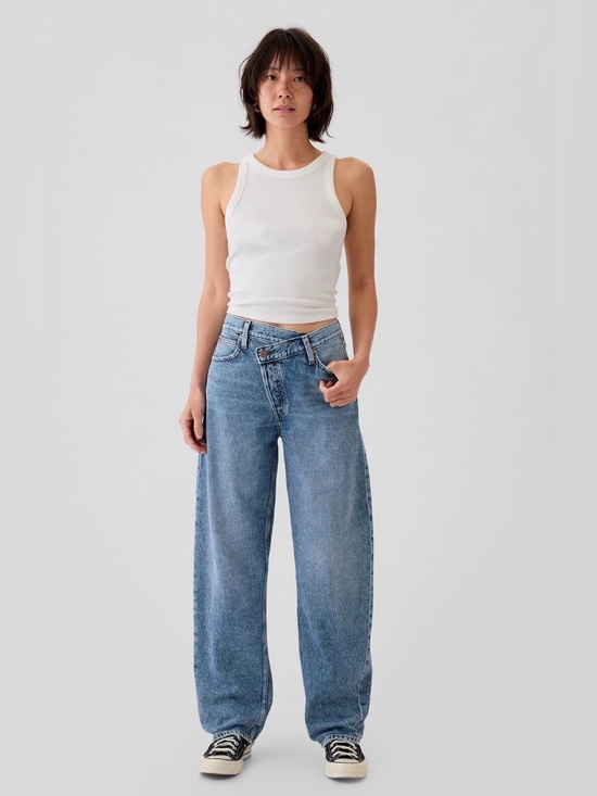 GAP Denim - GAP Light Wash Crossover High Rise Denim Barrel Jeans - Sz 24 NWOT